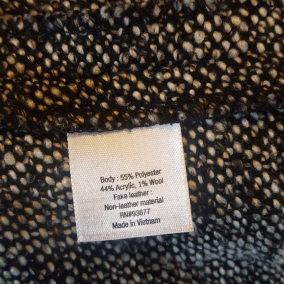 ❤Black Faux Leather Trim a.n.a Jacket❤ - Picture 12 of 13